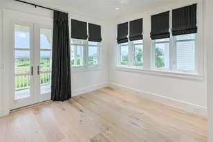 2425 E Seaside Dr, Galveston, TX 77550 - Photo 21