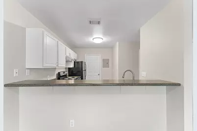 44426 US 290 Business Streets #26, Prairie View, TX 77484 - Photo 5