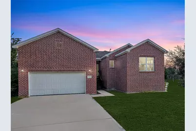 5211 Rue Street, Houston, TX 77033 - Photo 1