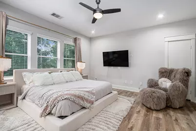 1315 Wycliffe Drive, Houston, TX 77043 - Photo 29