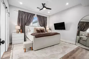 1315 Wycliffe Dr, Houston, TX 77043 - Photo 17