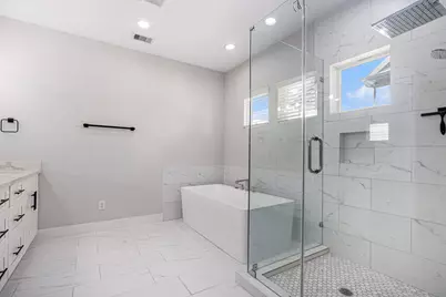 1315 Wycliffe Drive, Houston, TX 77043 - Photo 21