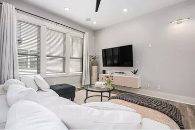 1315 Wycliffe Drive, Houston, TX 77043 - Photo 7