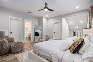 1315 Wycliffe Dr, Houston, TX 77043 - Photo 31