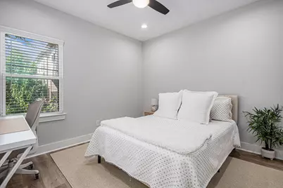 1315 Wycliffe Drive, Houston, TX 77043 - Photo 23