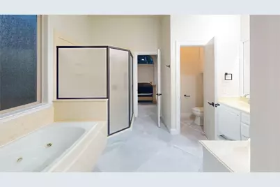 119 April Waters Drive W, Conroe, TX 77356 - Photo 41