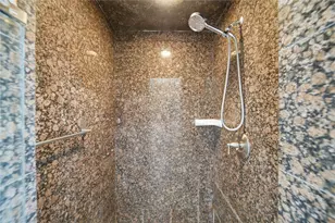 2930 Brompton Square Dr, Houston, TX 77025 - Photo 35