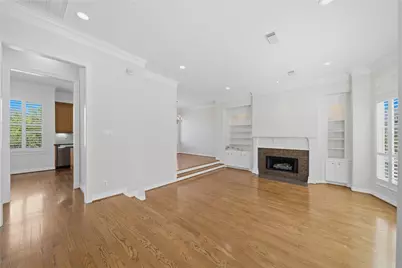 2930 Brompton Square Drive, Houston, TX 77025 - Photo 11