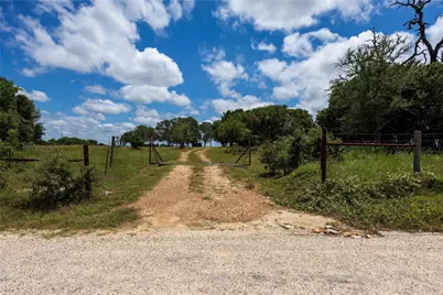 3814 Maeker Road, Flatonia, TX 78941 - Photo 27