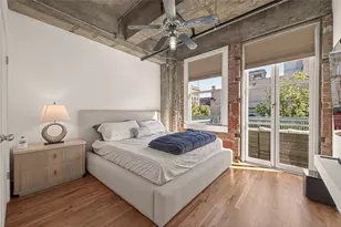 204 Travis St, Houston, TX 77002 - Photo 17