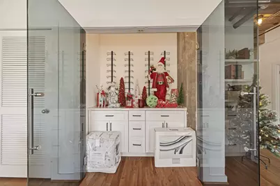 204 Travis Street #2B, Houston, TX 77002 - Photo 11