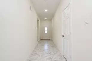 2815 Pne Est Ln, Houston, TX 77014 - Photo 3