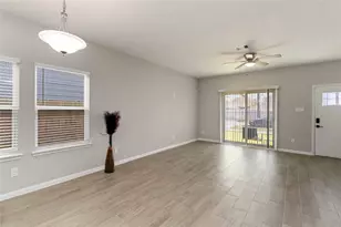 9711 Beckley St, Houston, TX 77088 - Photo 7