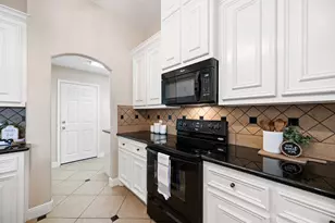 11215 April Dr Dr, Needville, TX 77461 - Photo 13