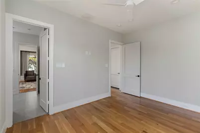 2715 Robinhood Street, West University Place, TX 77005 - Photo 35