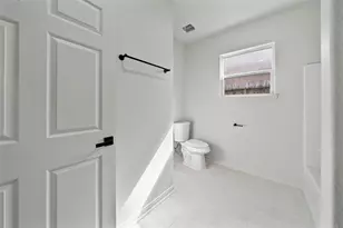 4415 Castor St, Houston, TX 77022 - Photo 13