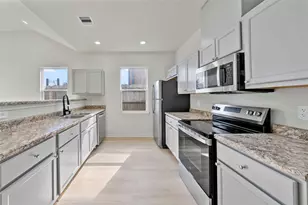 4415 Castor St, Houston, TX 77022 - Photo 7