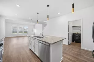 32319 Melbrooke Dr, Brookshire, TX 77423 - Photo 5