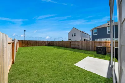 9141 Besos Lane, Houston, TX 77051 - Photo 37