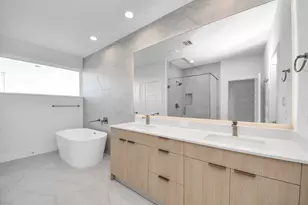 9141 Besos Ln, Houston, TX 77051 - Photo 25