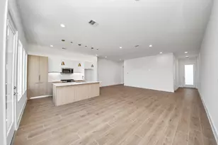 9141 Besos Ln, Houston, TX 77051 - Photo 5