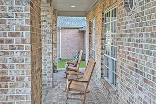 15305 Chichester Ln, Jersey Village, TX 77040 - Photo 3