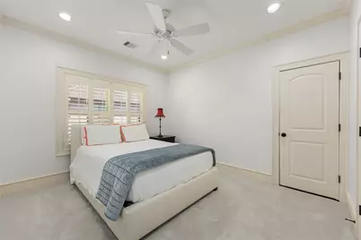 12934 Queensbury Lane, Houston, TX 77079 - Photo 31
