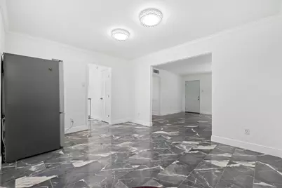 7900 Westheimer Road #121, Houston, TX 77063 - Photo 11