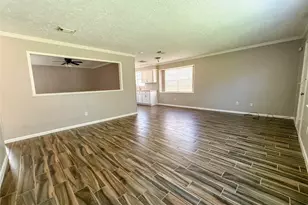 2906 Quail Valley E Dr, Missouri City, TX 77489 - Photo 9