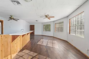 2 Tejas St, Huntsville, TX 77320 - Photo 9