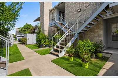 7400 Bellerive Drive #1702, Houston, TX 77036 - Photo 17