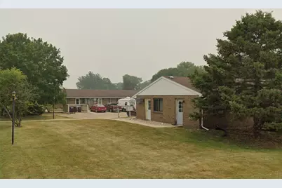 307 Mugekewis, Tonica, IL 61370 - Photo 3