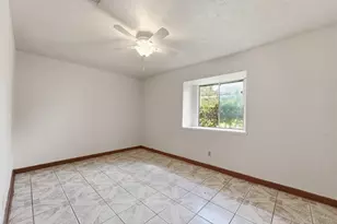 12402 Enchanted Path Dr, Houston, TX 77044 - Photo 5