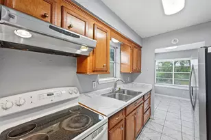 12402 Enchanted Path Dr, Houston, TX 77044 - Photo 21