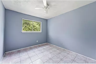 12402 Enchanted Path Drive, Houston, TX 77044 - Photo 9