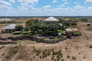 6887 Von Ormy Rd, Von Ormy, TX 78073 - Photo 3