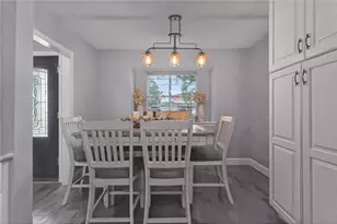 9802 Bayou Woods Dr, Baytown, TX 77521 - Photo 5