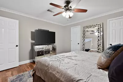 9802 Bayou Woods Drive, Baytown, TX 77521 - Photo 15