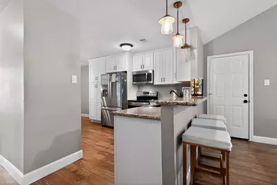 9802 Bayou Woods Drive, Baytown, TX 77521 - Photo 9