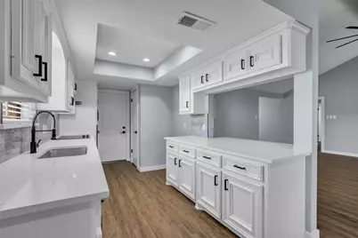 11114 Sageknight Drive, Houston, TX 77089 - Photo 13