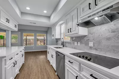 11114 Sageknight Drive, Houston, TX 77089 - Photo 9
