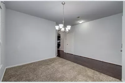 318 Bolton Drive, League City, TX 77573 - Photo 5