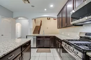 318 Bolton Dr, League City, TX 77573 - Photo 13