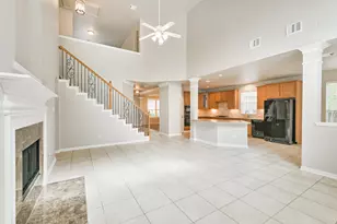 6 Cordella Pl, The Woodlands, TX 77382 - Photo 9