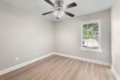 4611 Harrow Court, Bryan, TX 77802 - Photo 15
