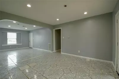 727 Dell Dale Street, Channelview, TX 77530 - Photo 3