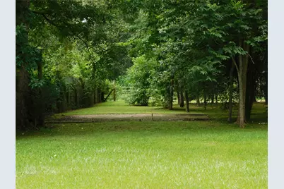 141 Martinez Street, Coldspring, TX 77331 - Photo 23