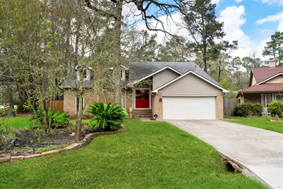 1 Birchcane Court, The Woodlands, TX 77381 - Photo 3