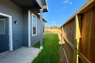 639 Silver Pear Ct, Montgomery, TX 77316 - Photo 29