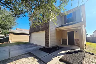 1011 Larks Trace Ln, Houston, TX 77090 - Photo 3